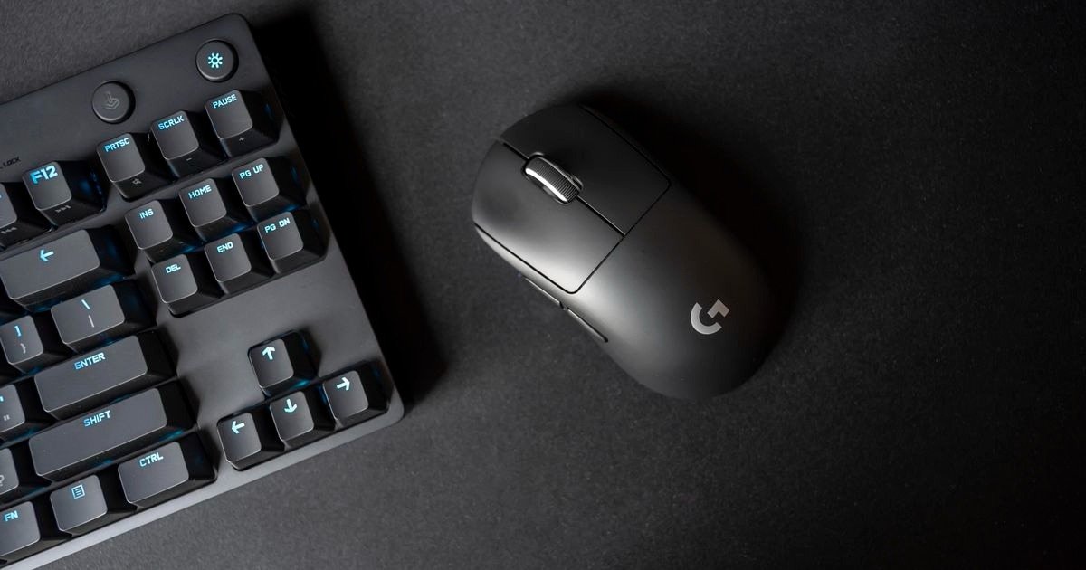 Logitech G pro X superlight Wireless Professional Gaming Mouse